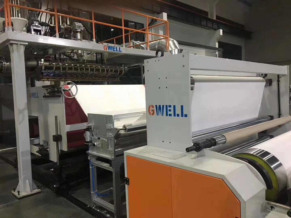 Melt blown fabric production equipment